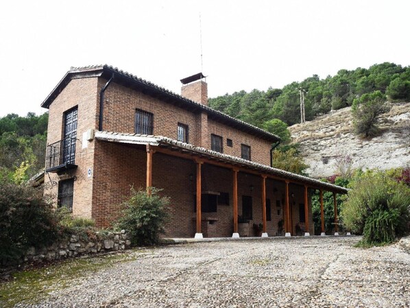 House | Exterior