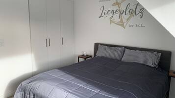 House | 2 bedrooms, individually furnished, iron/ironing board