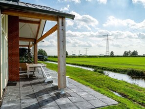 House | Exterior - Holiday Home With an Unobstructed View (Akkrum)