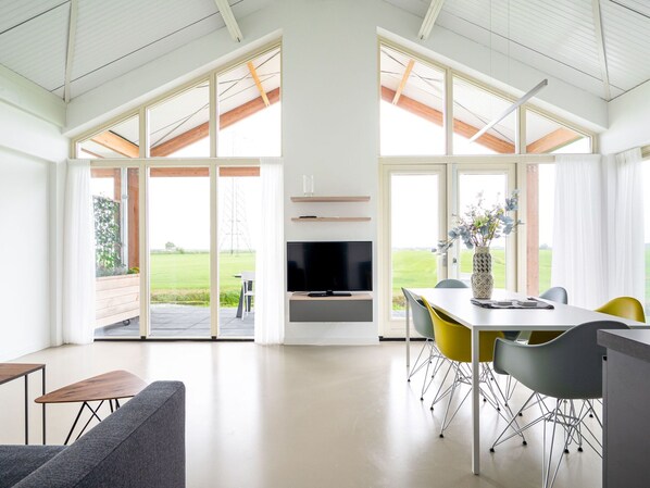 House | Dining - Holiday Home With an Unobstructed View (Akkrum)