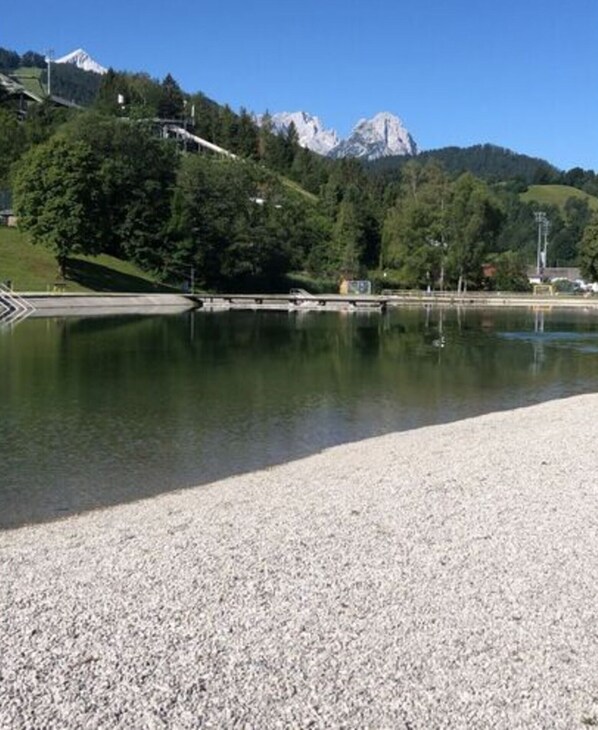 Pool - Holiday Apartment Leiner (Garmisch-Partenkirchen)