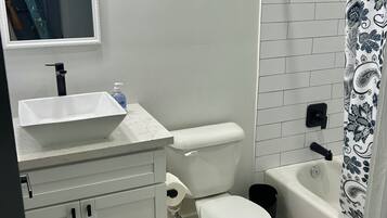 Shower, towels