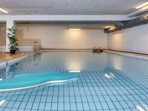 Apartment | Pool | Indoor pool, outdoor pool - 4 Person Holiday Home on Holiday Park in Glesborg (Glesborg)