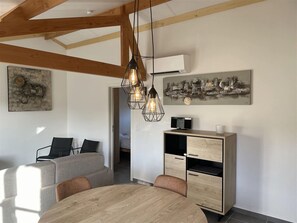 House | Dining - Holiday Home in Koksijde Near Sint-andre Beach (Koksijde)