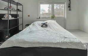 4 bedrooms, free WiFi