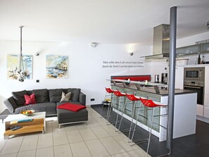 Living area - Holiday Apartment 3 Comfortable Vacation Home (Breege)