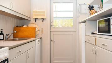 House | Private kitchen | Fridge, coffee/tea maker