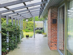 Exterior - 8 Person Holiday Home in Farvang (Farvang)