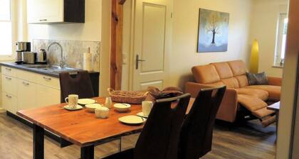 Leinelume Modern Retreat