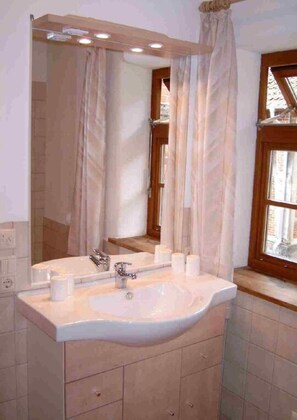 Apartment | Badezimmer