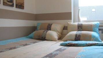 House | 3 bedrooms, individually furnished