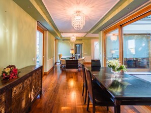 Villa | Restauración