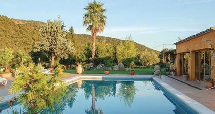 Villa With Private Pool and Garden in Calonge