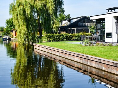 Loosdrecht Water Villa