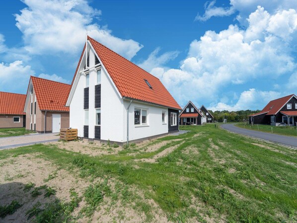 House | Exterior