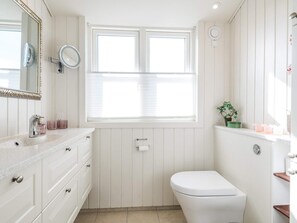 Ferienhaus | Badezimmer | Dusche