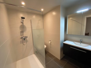 Bathroom - Apartment in Nieuwpoort With Central Location (Nieuwpoort)