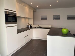 Apartment | Private kitchen - Apartment in Nieuwpoort With Central Location (Nieuwpoort)