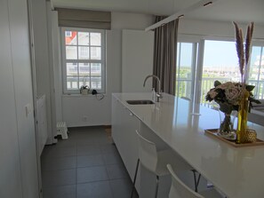 Apartment | Private kitchen - Apartment in Nieuwpoort Near the Beach (Nieuwpoort)