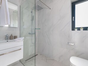 Villa | Bathroom | Bathtub, hair dryer