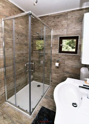House | Bathroom