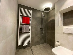 House | Bathroom