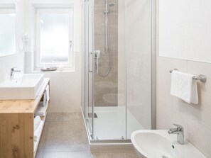 Apartment | Bathroom | Towels - Apartment in St. Jakob im Ahrntal Sudtirol (Valle Aurina)