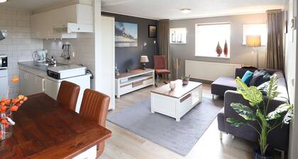 Holiday Home in Donkerbroek Near Forest Trails
