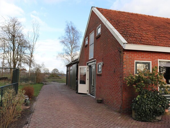 House | Exterior