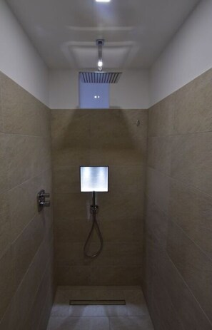 Apartment | Badezimmer