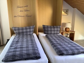 Rumah | 1 kamar tidur dan setrika/meja setrika