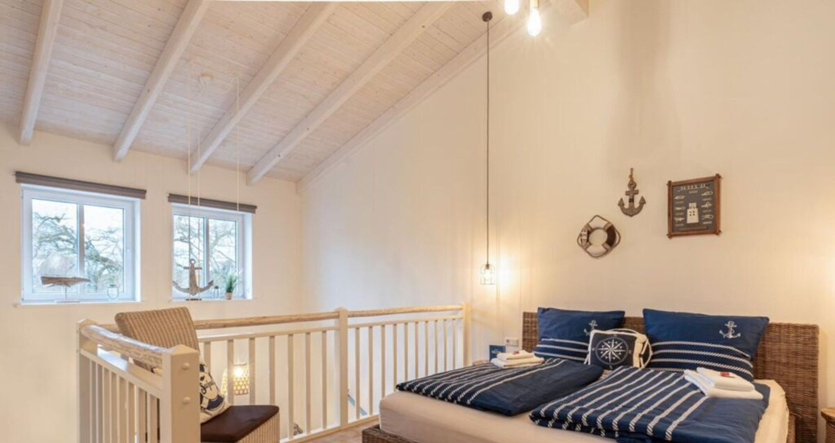 House | 1 bedroom, individually furnished