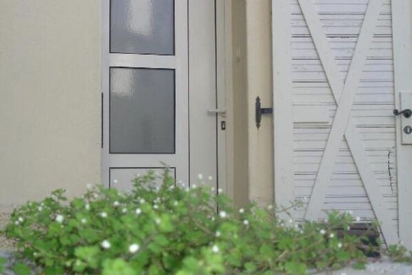 Apartment | Exterior - Apartment Regina - Duplex Two Bedroom Apartment (Split)