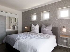 2 bedrooms, individually furnished, iron/ironing board - Casa sul Lago Modern Retreat (Werder (Havel))