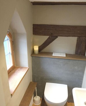 Apartment | Bathroom | Towels - The old Cobbler House (Osterwieck)