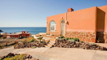 ์ฌ๋ | ์ธ๊ด