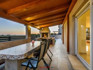 Dining - Villa Brionika Comfortable Holiday Residence (Vodnjan)