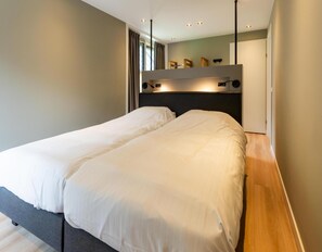 House | 3 bedrooms, bed sheets - Forest Villa With Hot Tub 6 Persons (Wekerom)