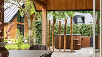 House | Balcony