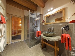 Apartamento | Banheiro | Toalhas de banho 