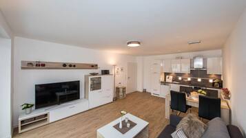 Apartment | Private kitchen | Oven, electric kettle, toaster