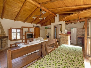 Private kitchen - Casa El Garciago Designed for Nature Lovers (Ubrique)