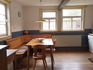 Apartment | Dining