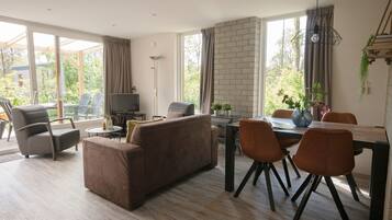 Bungalow | Living room