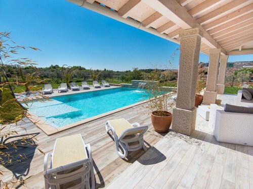 New White Villa, 60 m2, Pool