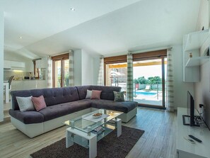 Living area - Villa Monteci Comfortable Holiday Residence (Vodnjan)