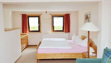 Rumah | 2 kamar tidur dan dilengkapi dengan perabotan berbeda-beda