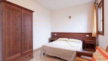Rumah | 1 kamar tidur dan dilengkapi dengan perabotan berbeda-beda