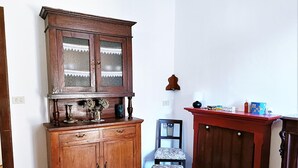 Gambar tidak terklasifikasi, 5 dari 24, tombol