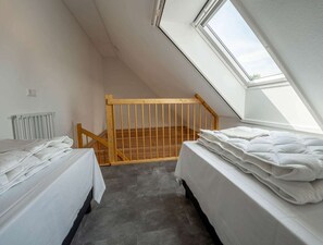 Casa | 2 quartos, individualmente mobiliados